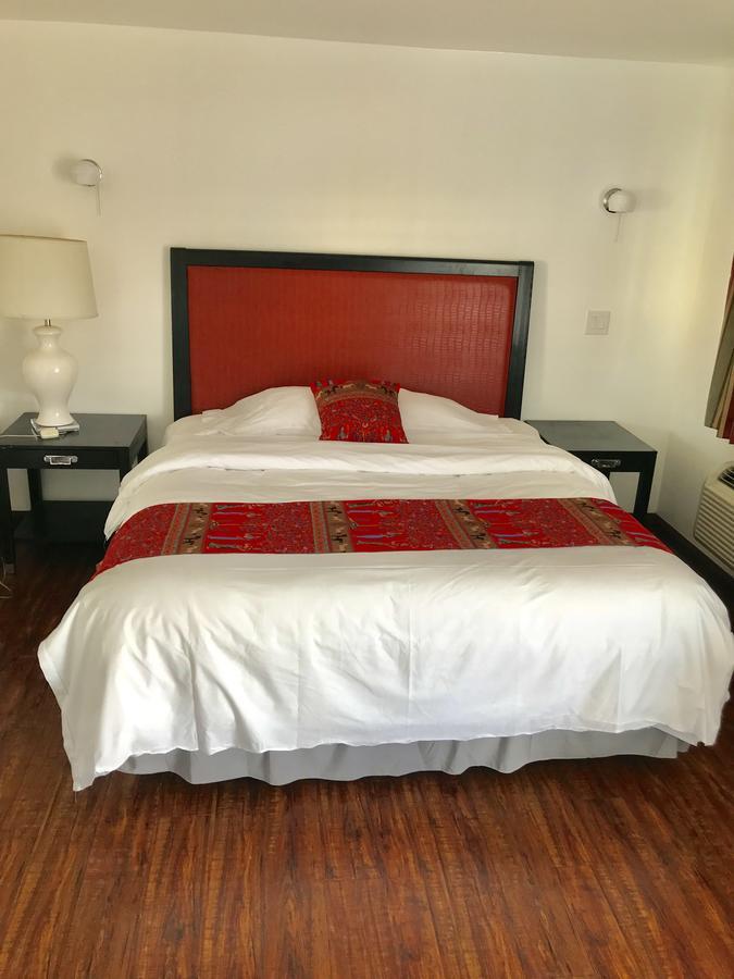Norwalk Inn & Suites Zewnętrze zdjęcie