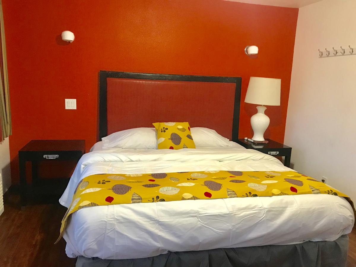 Norwalk Inn & Suites Zewnętrze zdjęcie